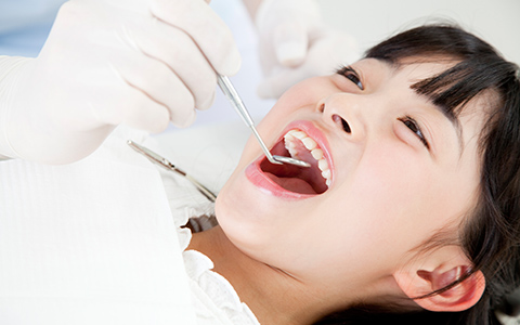 乳歯の虫歯治療も大切です